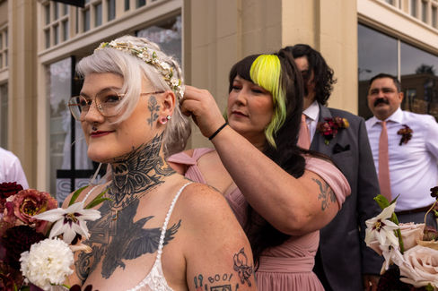 alternative wedding at Ruins at the Astor on Oregon Coast