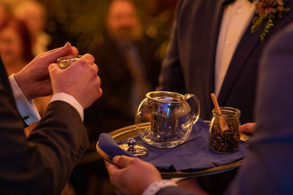 Wedding tea ceremony