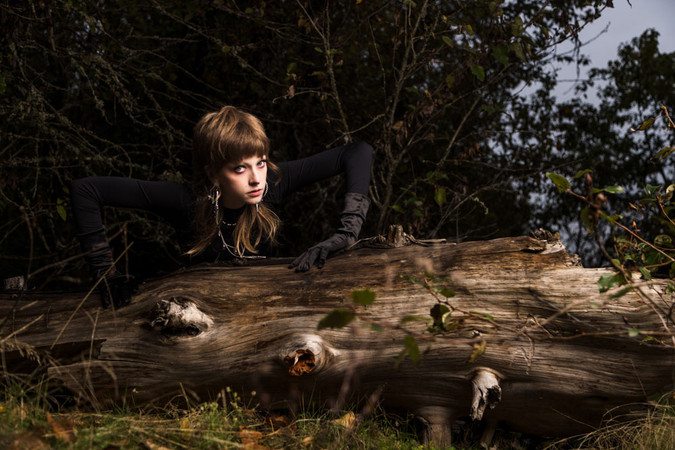 creative community networking meets Photographers, models, styling creative community in Portland, Oregon