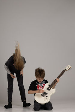 Cyc wallstreet lighting on two boys portraits cobalt studios portland