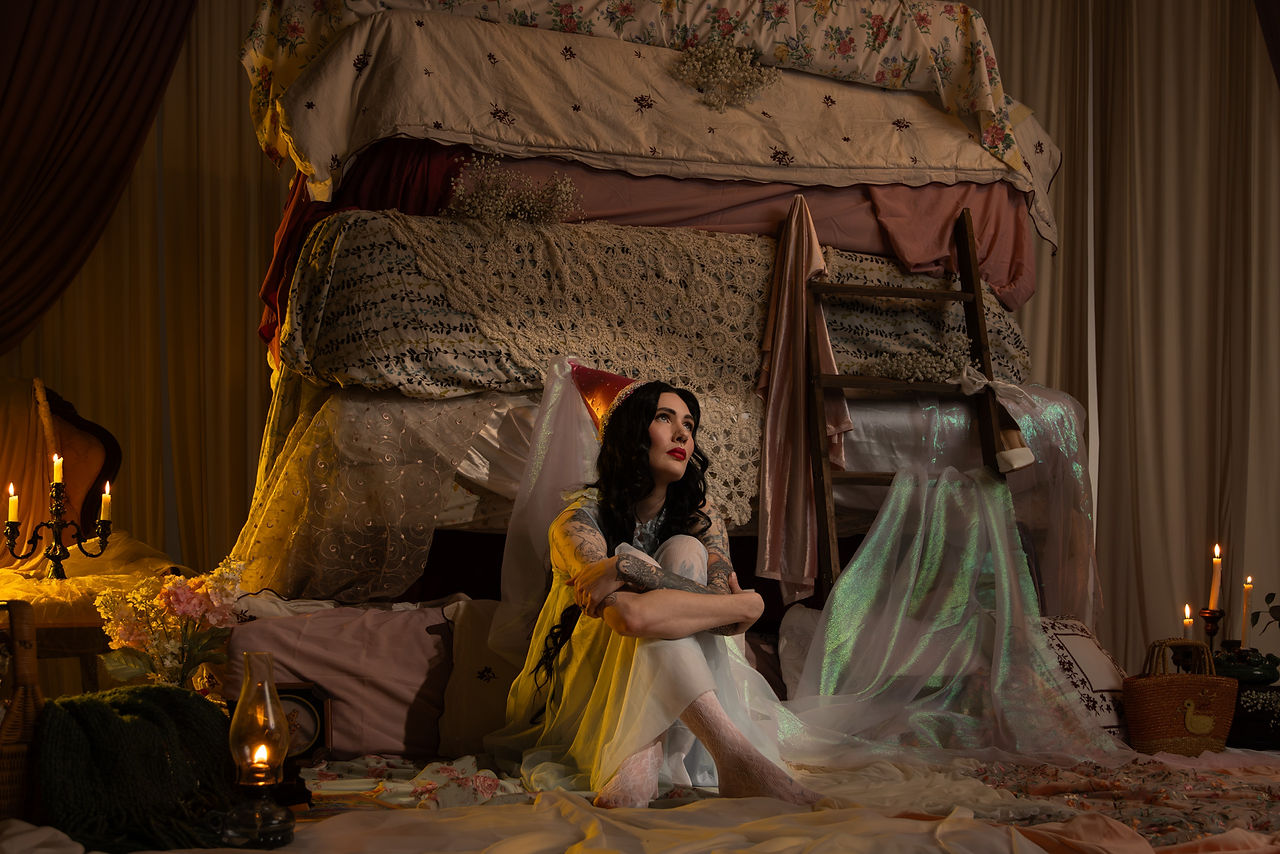 Princess and the Pea themed fantasy photo shoot in Portland, OR, photo studio, Cobalt Studios PDX