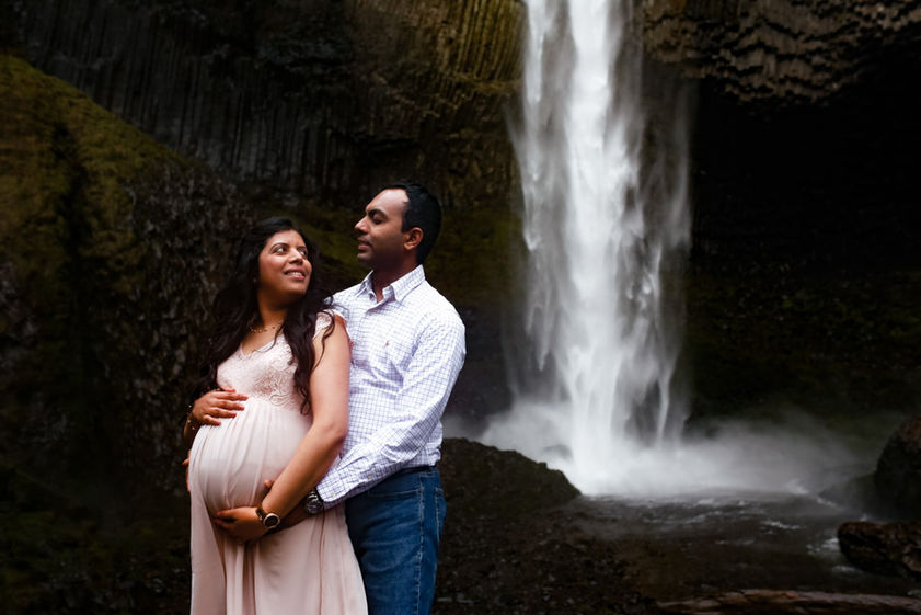Incredible maternity session under giant waterfall