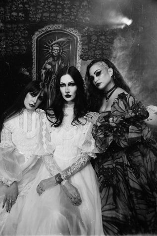 Goth Portraits at The Coffin Club in Portland