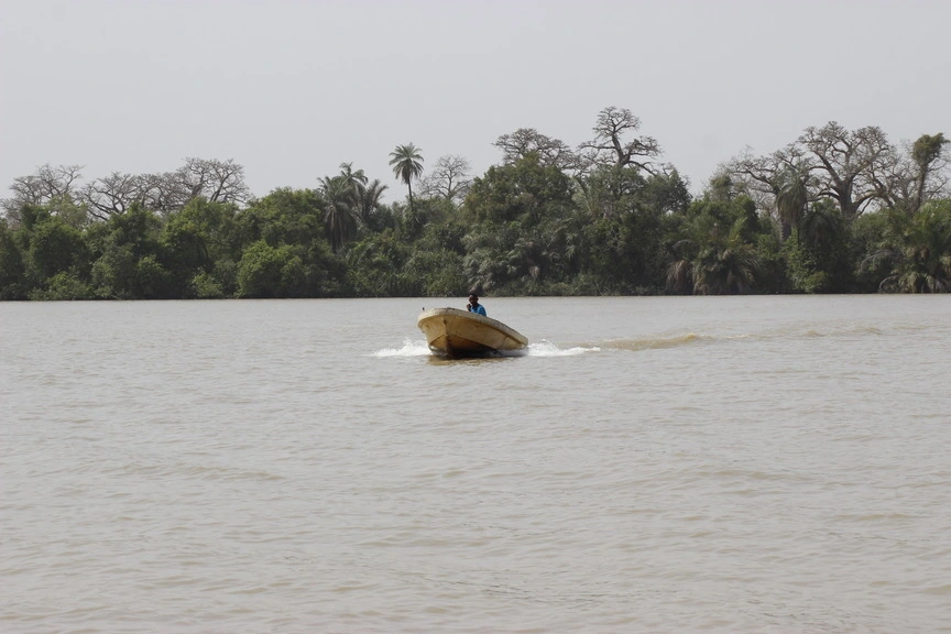 Ranger Parque Nacional Río Gambia