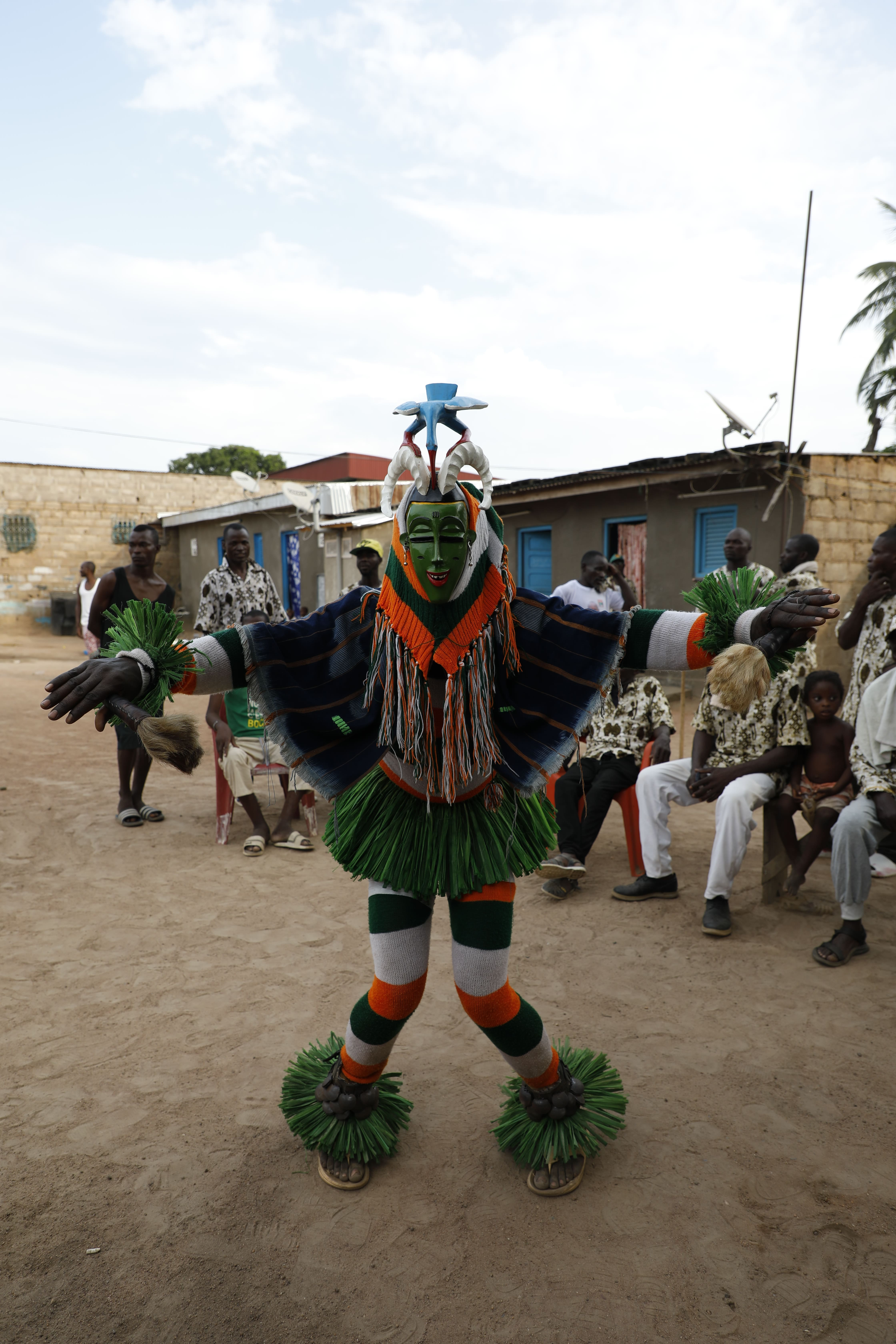 Máscara Zaoli, costa de marfil