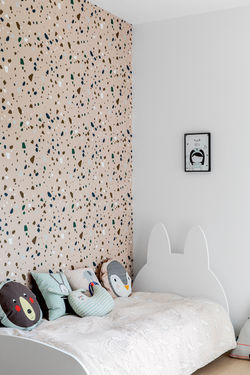 YAEL PERRY | יעל פרי