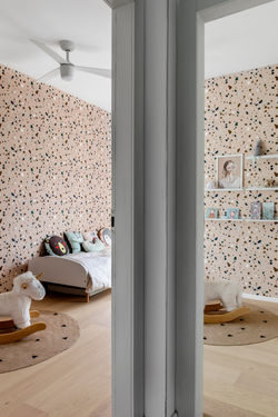 YAEL PERRY | יעל פרי