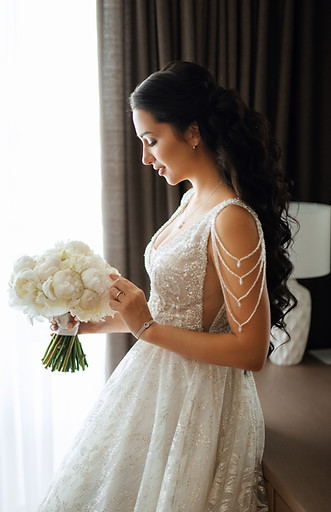 morning-of-the-bride-with-the-creation-o