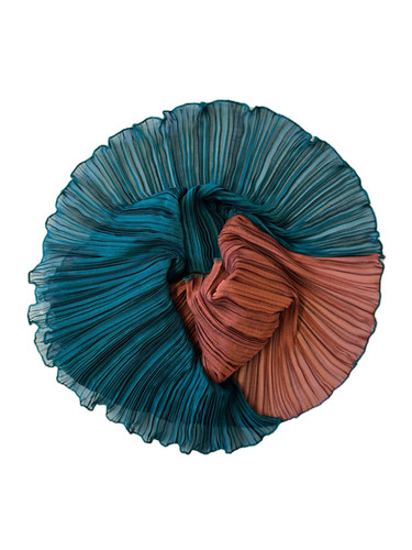 Two-tone Pleated Scarf | daphnevalentefashion