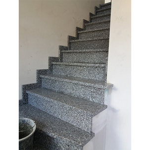 Trappen in composiet of natuursteen