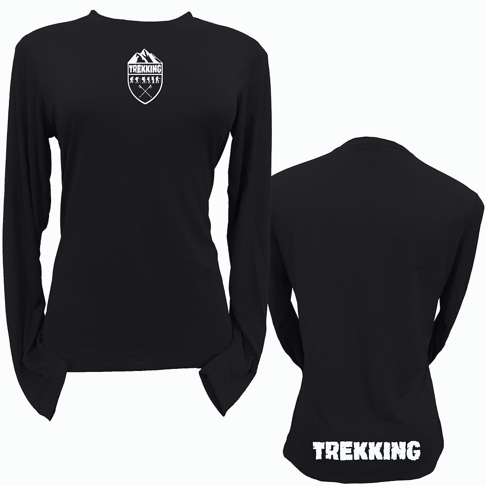 Miniatura: Estampa Escudo Trekking na baby look manga longa, representando seu estilo de vida nas trilhas e atividades outdoor.