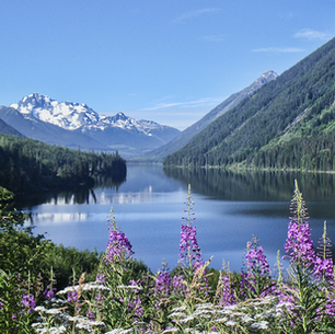 Best Places to Paddleboard: Sea to Sky Highway