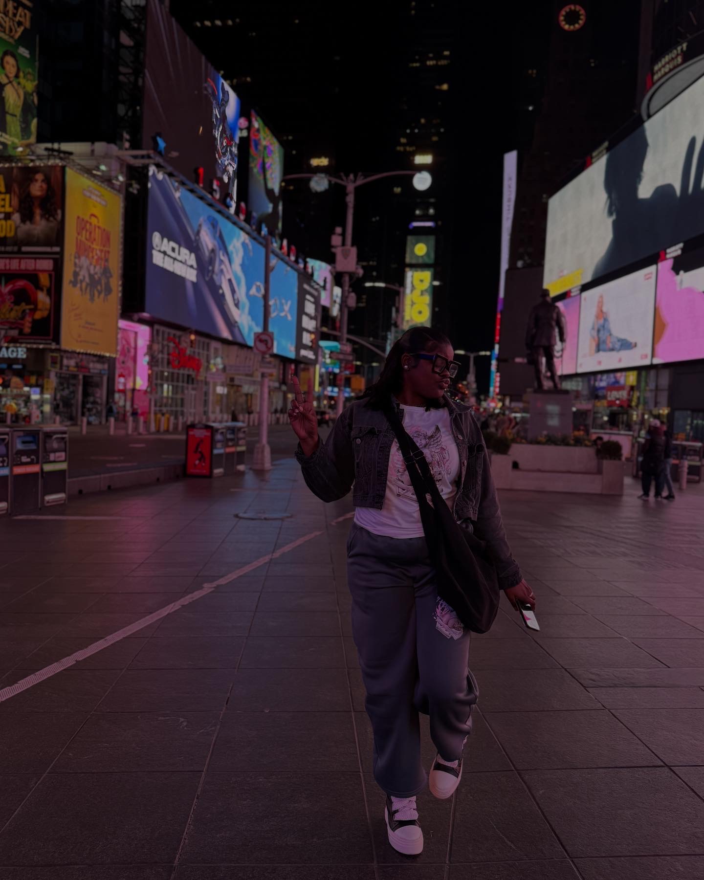 Writer: paris janai