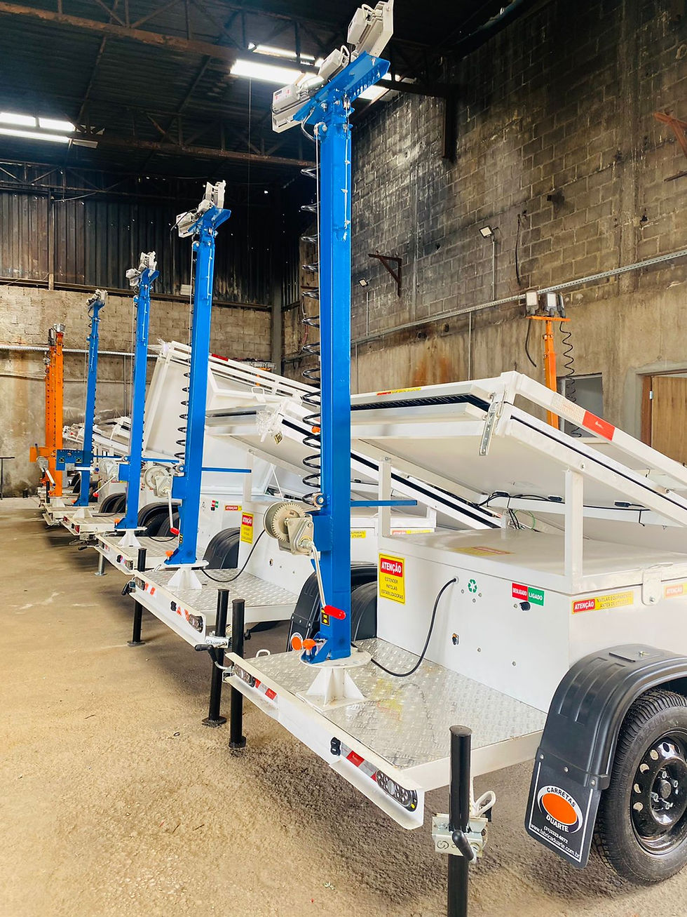 Miniatura: Torre de Iluminação por Energia Solar Aumente a Produtividade