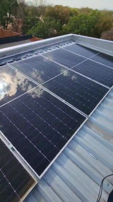 Thumbnail: Escova Giratória para Limpeza Placa Solar