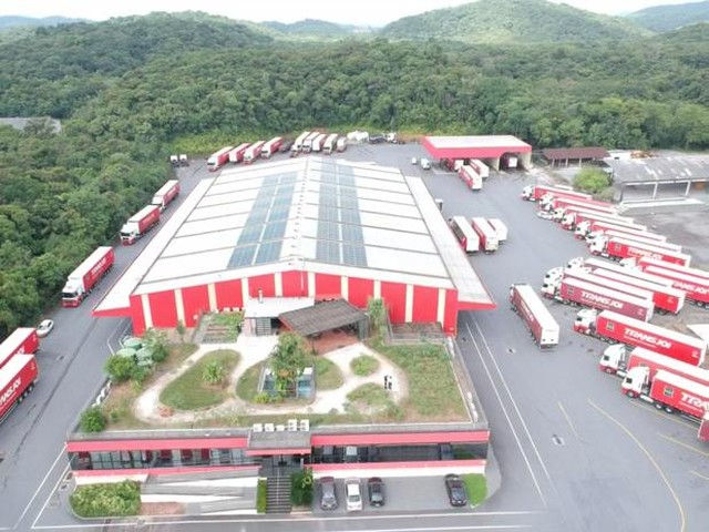 Miniatura: Box Solar Sistema Fotovoltaico Gerando Redução de Custos