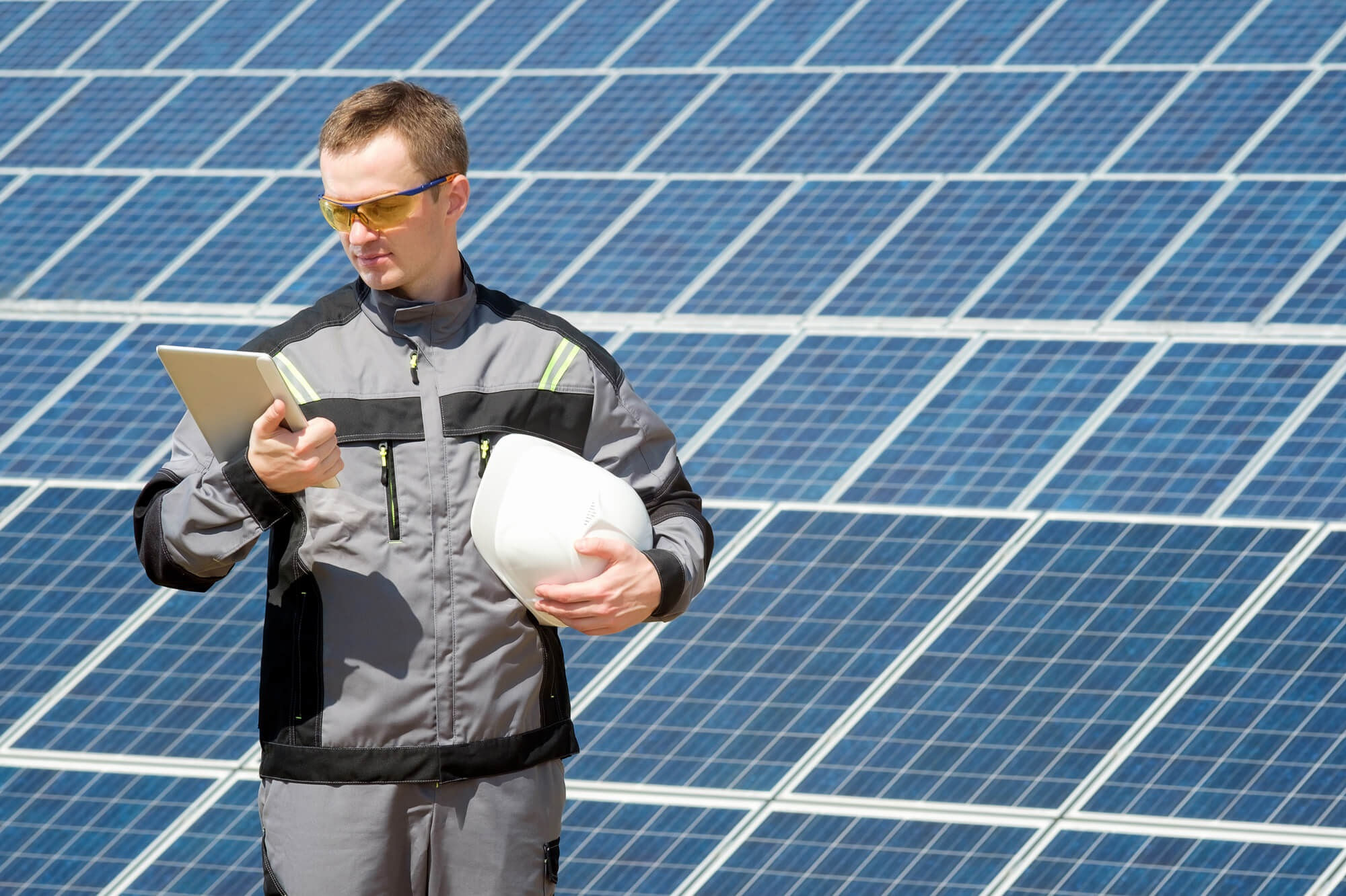 Manutenção Energia Solar Operação e Manutenção O&M Solar