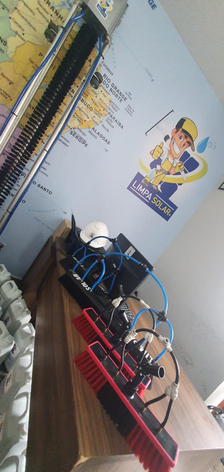 Thumbnail: Escova de Limpeza Painel Solar