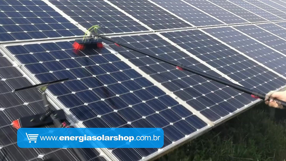 Miniatura: Limpeza Painel Solar Fotovoltaico | Como Limpar Painéis Solares