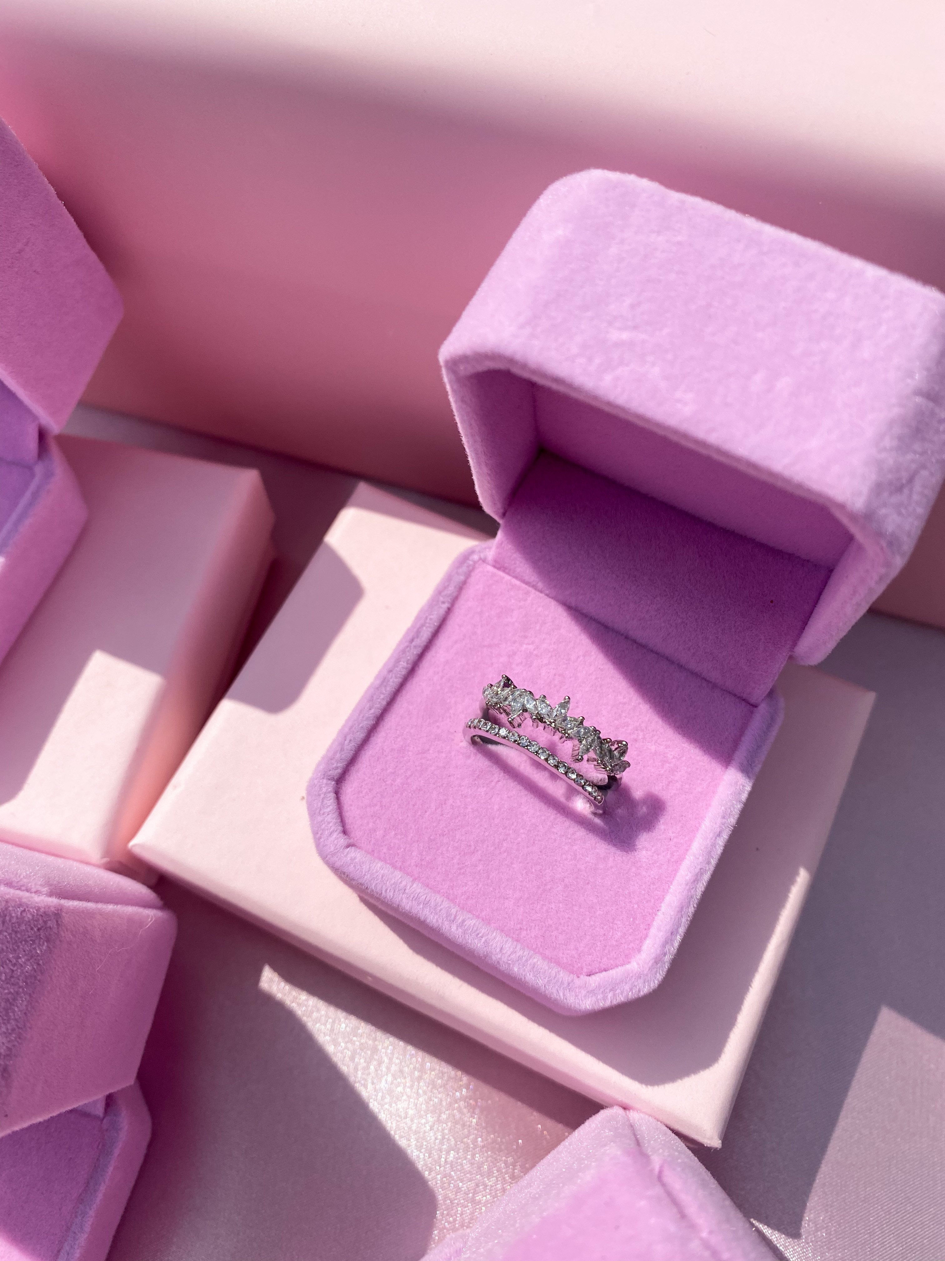Sparkle ring