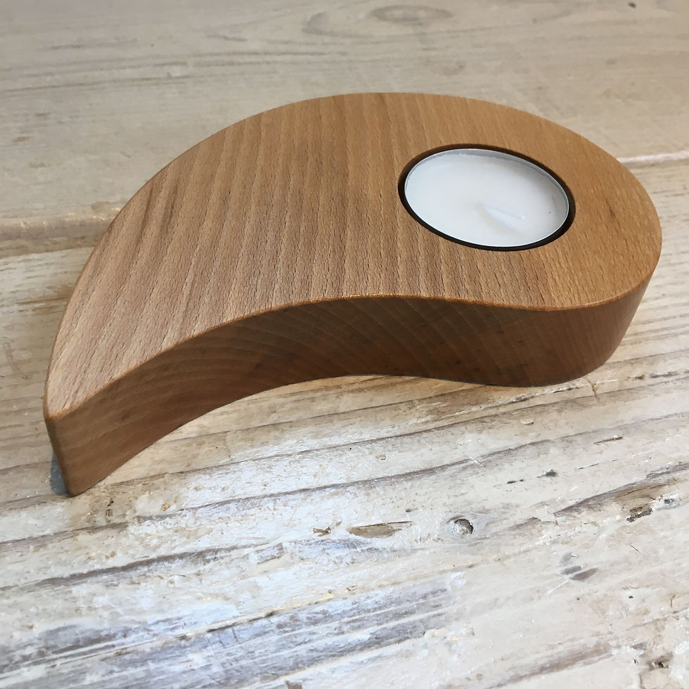 Thumbnail: Curved tealight holder in Beech  (501)