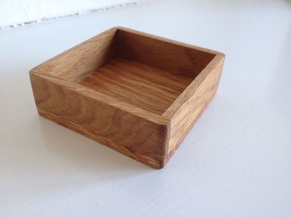 Thumbnail: Small shallow square Oak ring dish or tray