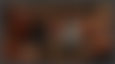 BOOKS & BOOZE CHAT: AUTHOR ELLE WRIGHT