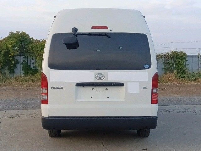 Thumbnail: Bouwjaar 2015  TOYOTA /HIACE COMMUTER /2019