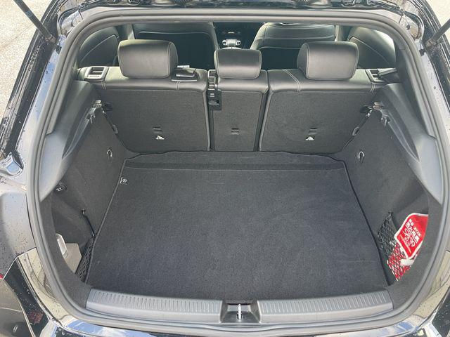 Thumbnail: 2019 MERCEDES  BENZ A CLASS 180
