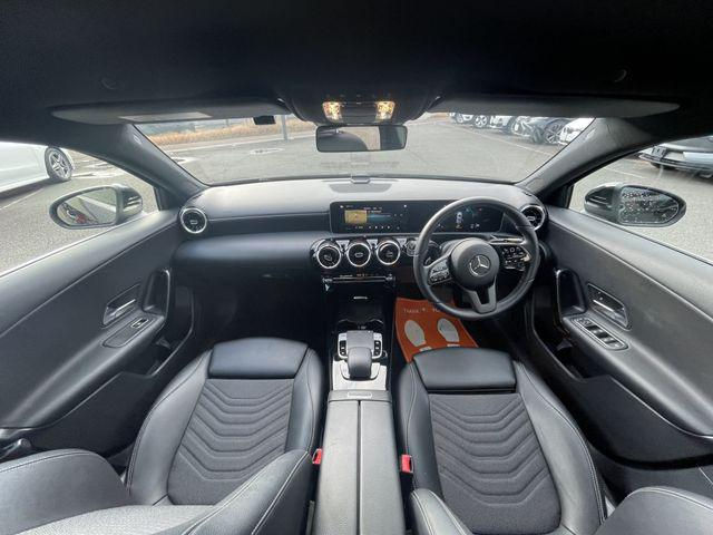 Thumbnail: 2019 MERCEDES  BENZ A CLASS 180