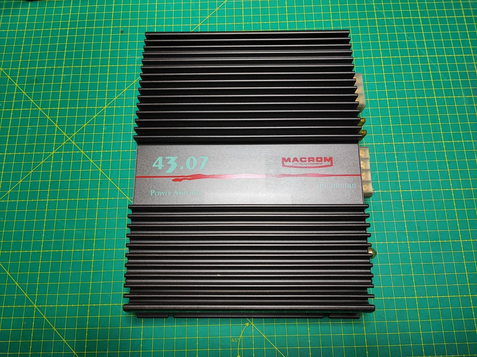 amplificatore macrom 43.07