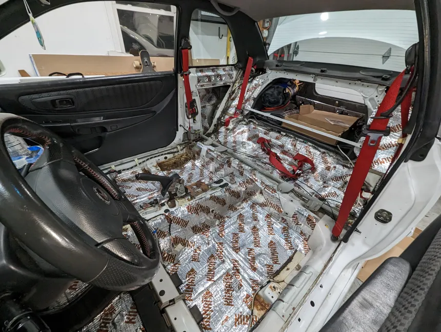 insonorizzazione completa auto pavimento e tutte le parti