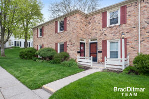 Sold home at 2436 Abbington Drive SE in Grand Rapids, MI