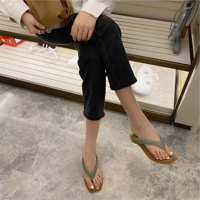 Thumbnail: Jolly heels 