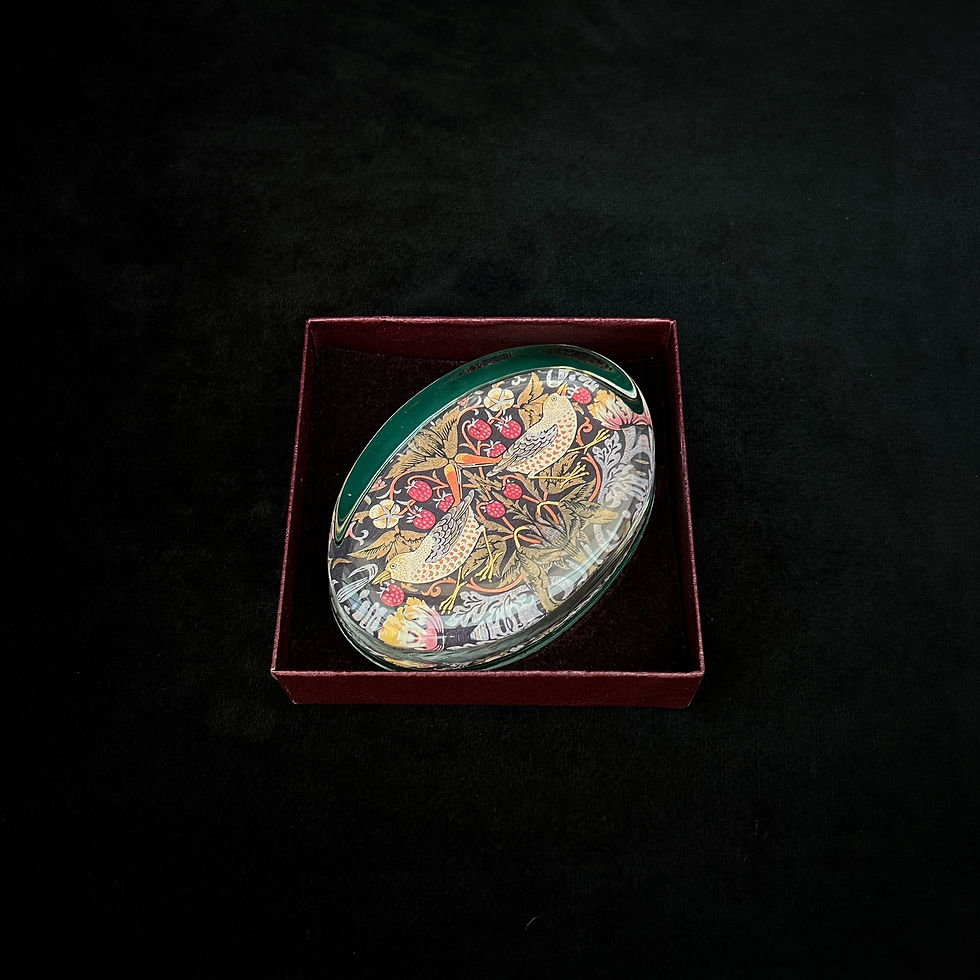 Thumbnail: William Morris Strawberry Thief Paperweight
