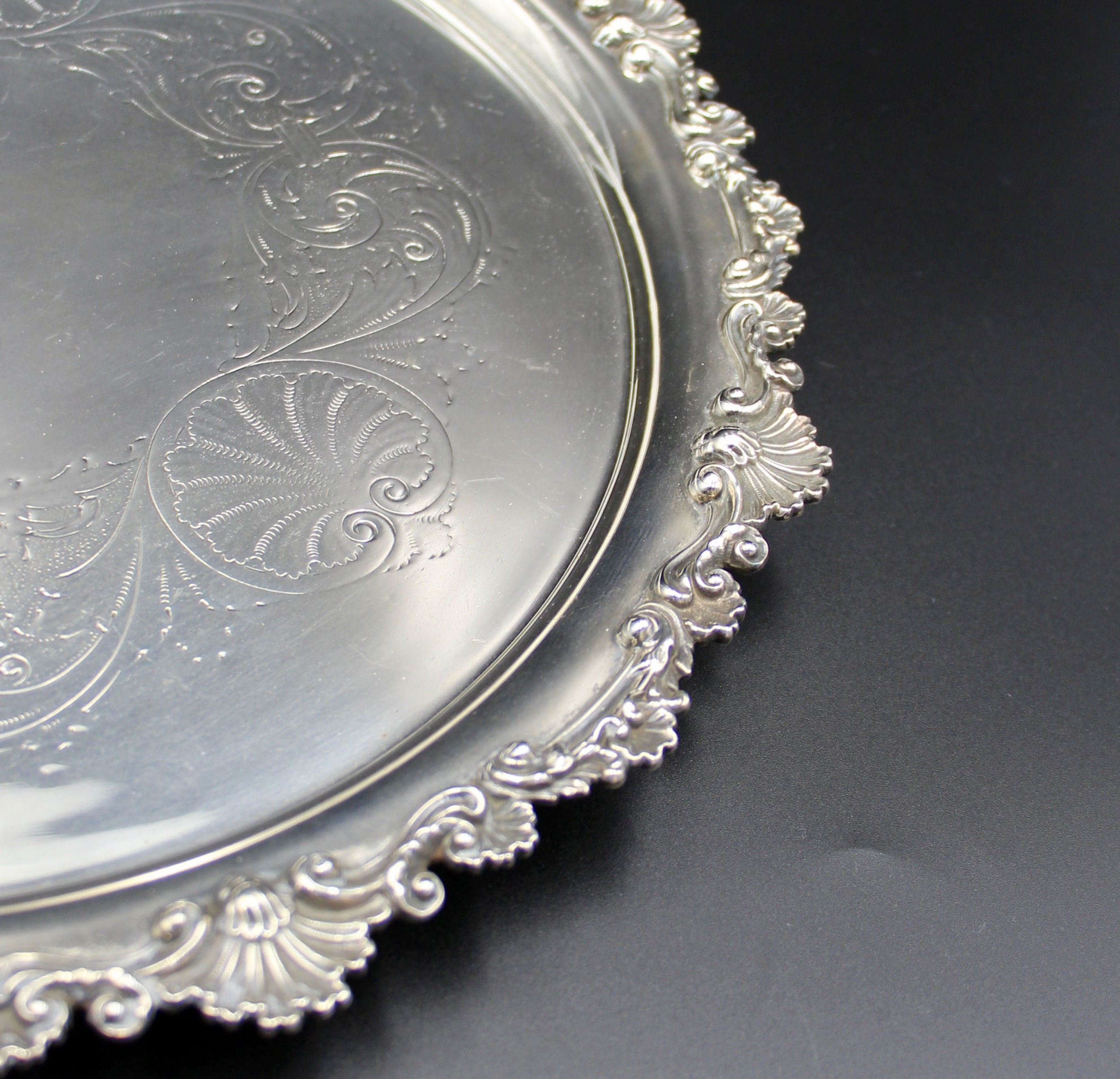 Edwardian Frank Cobb & Co Sheffield Silver Plated & Chased Claw Footed Salver