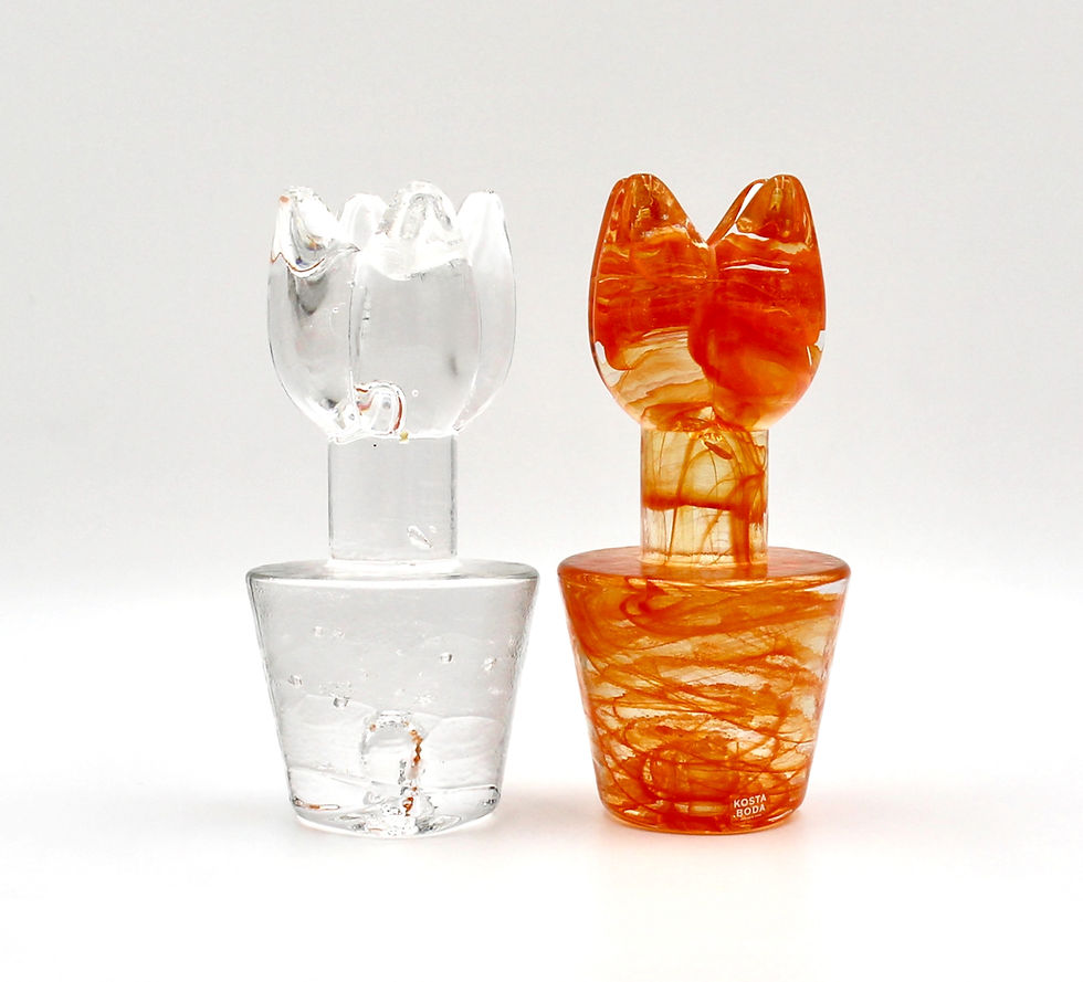 Thumbnail: KOSTA BODA Orange Art Glass Sculpture 'Flower Power' by Ulrica Hydman-Vallien