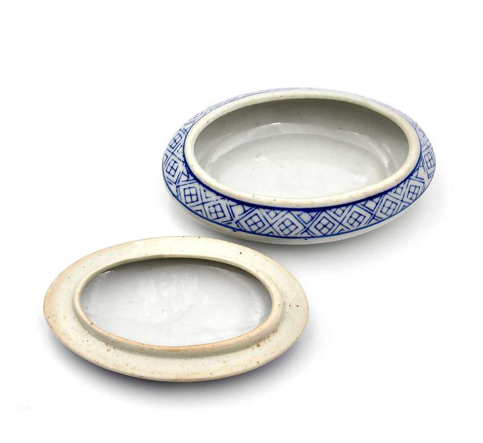 Thumbnail: Small Chinese Blue and White Oval Ceramic Trinket Box