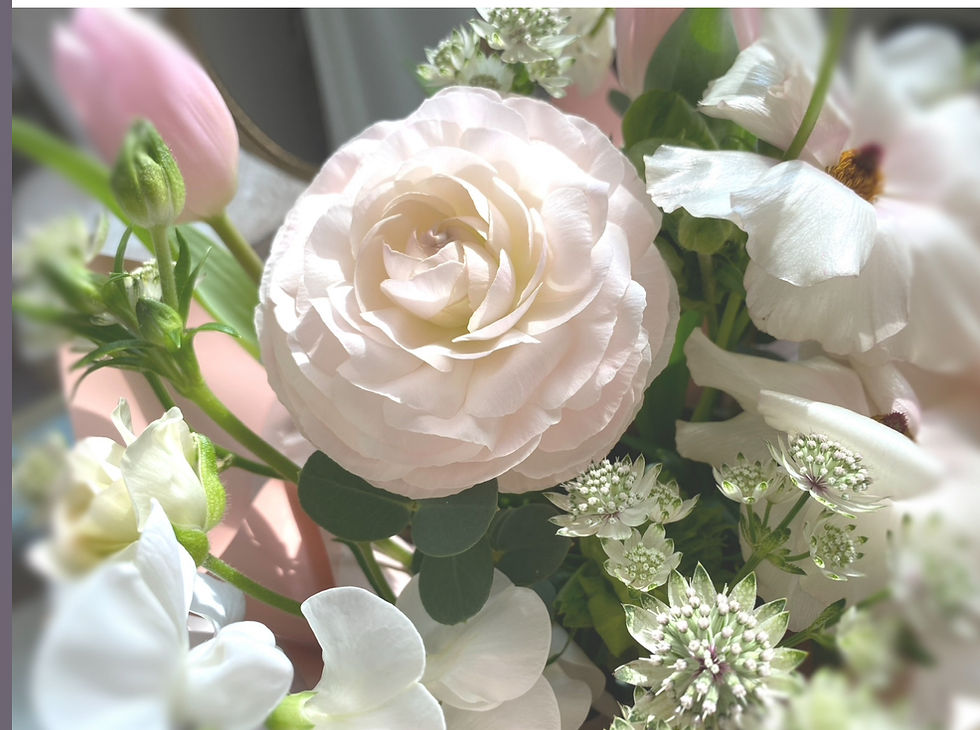 🌸４月営業日のご案内🌸