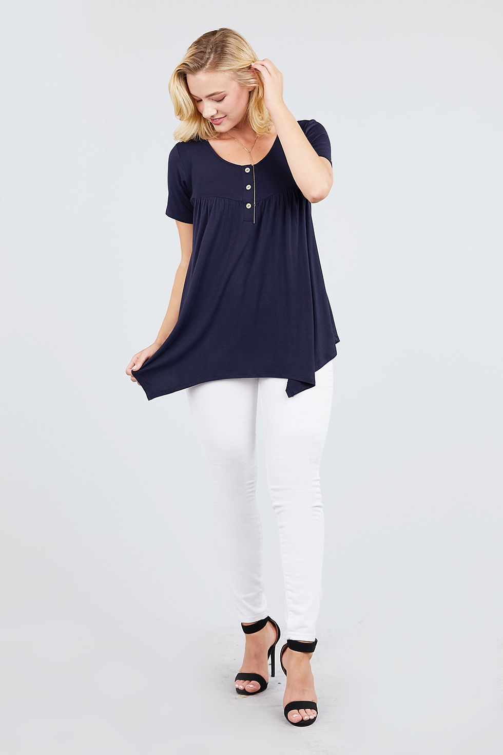 Miniaturbild: Short Sleeve Scoop Neck Top