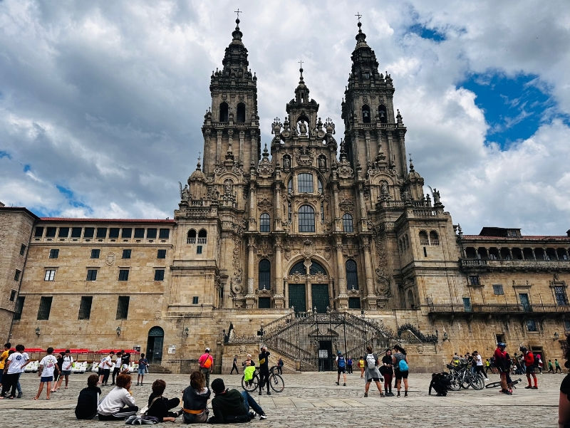 섬네일: 스페인/포르투갈 산티아고 순례길 13일#포르투갈해안길#파티마촛불행사#포르투자유일정#피니스테레#전일정전용차량#4성급호텔사용