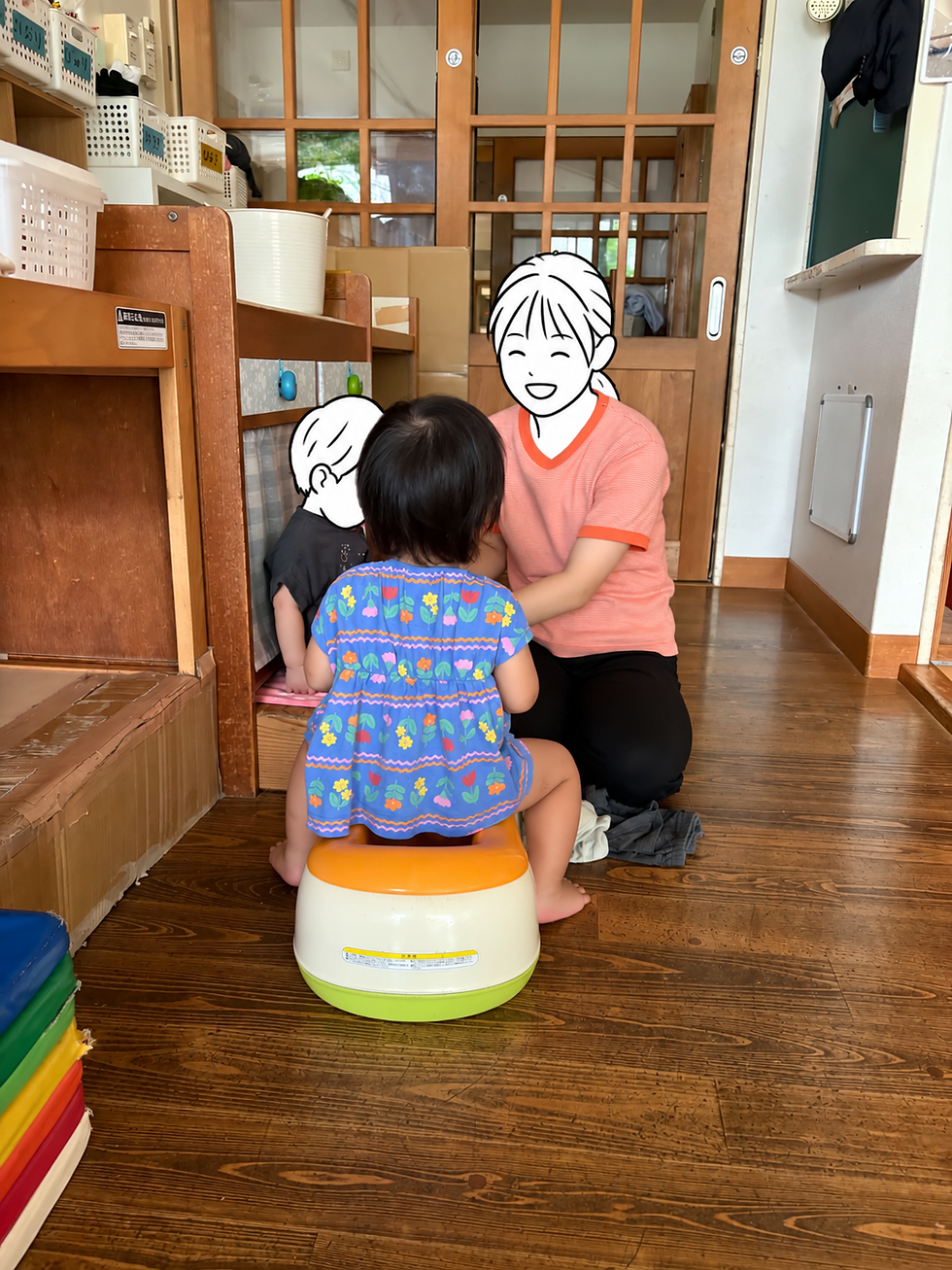 0歳児クラス:おまるで気持ち良く排泄!