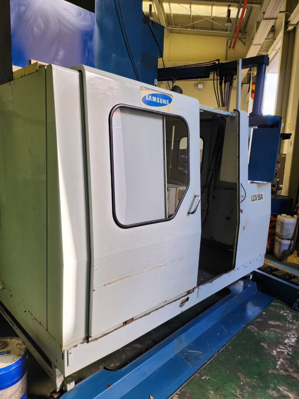 섬네일: 삼성 BT50 2001년식 5호 머시닝센터 LCV50A 