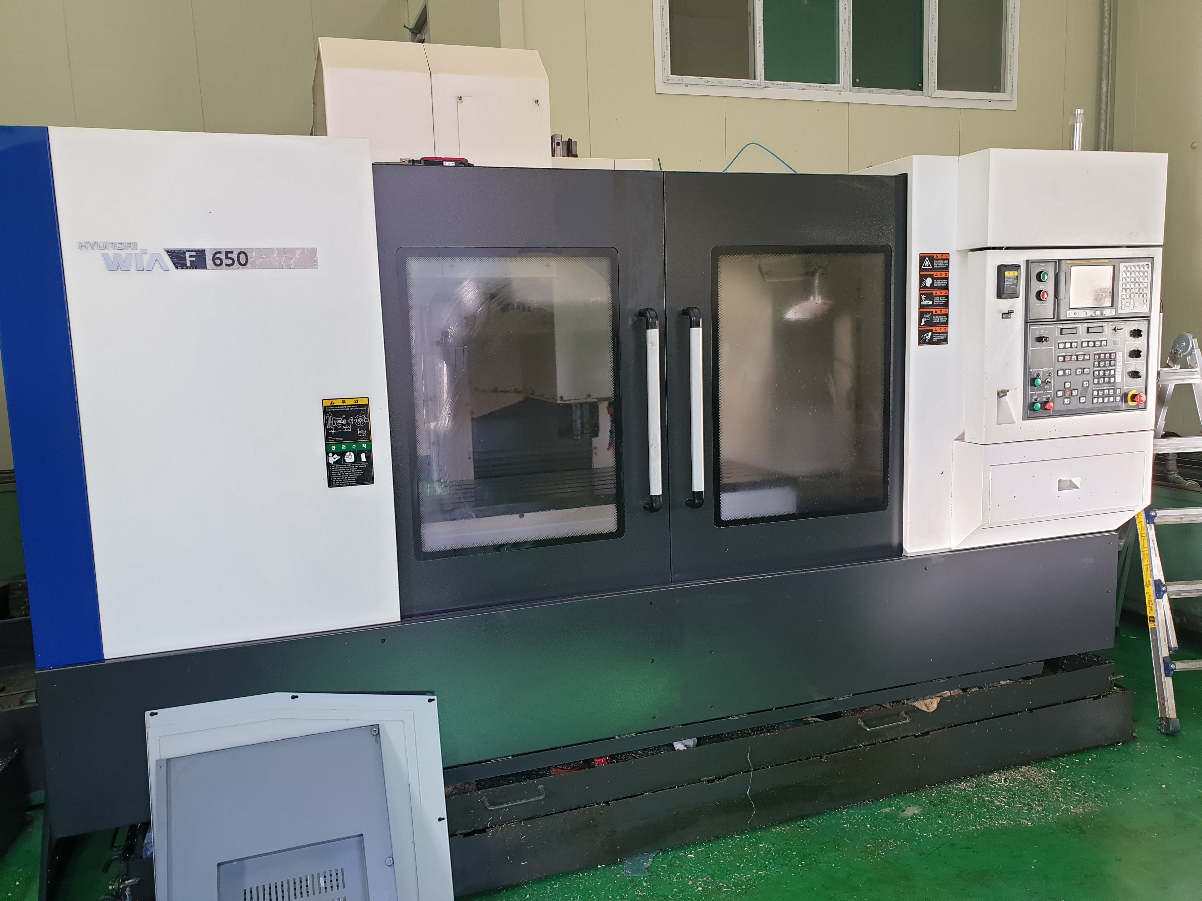 현대위아 2011년식 6호반 머시닝센터 F650
