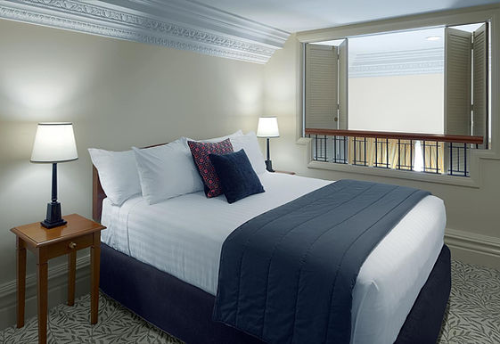 adina-heritage-christchurch-2-bedroom-suite-queen.jpg