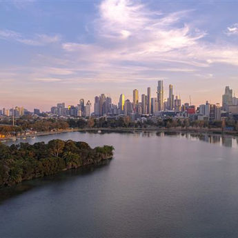 Melbourne skyline over river