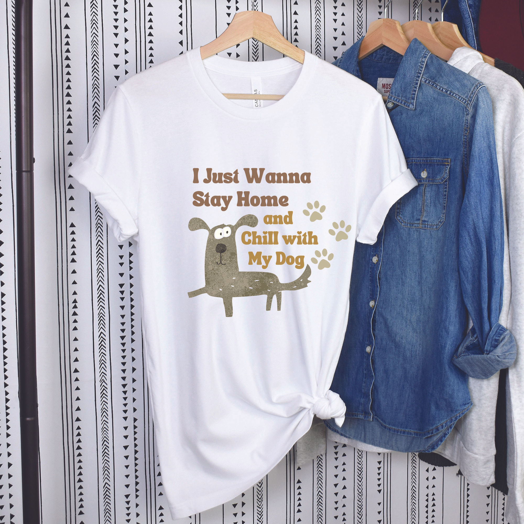 Chill with my Dog | Short-sleeve unisex t-shirt