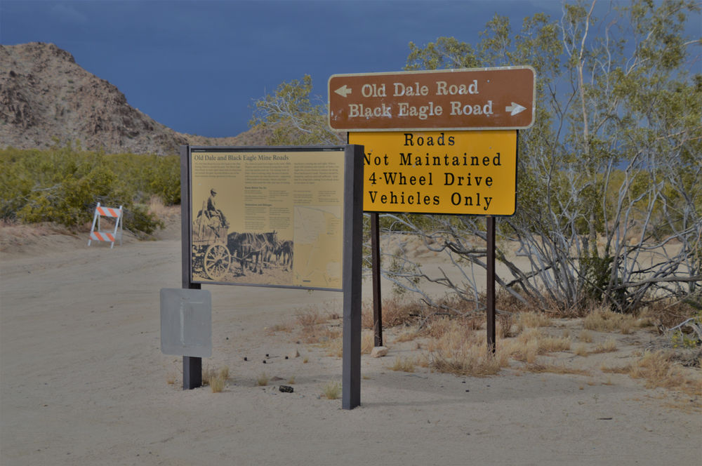 Black Eagle Mine Rd Trail Apr 2019