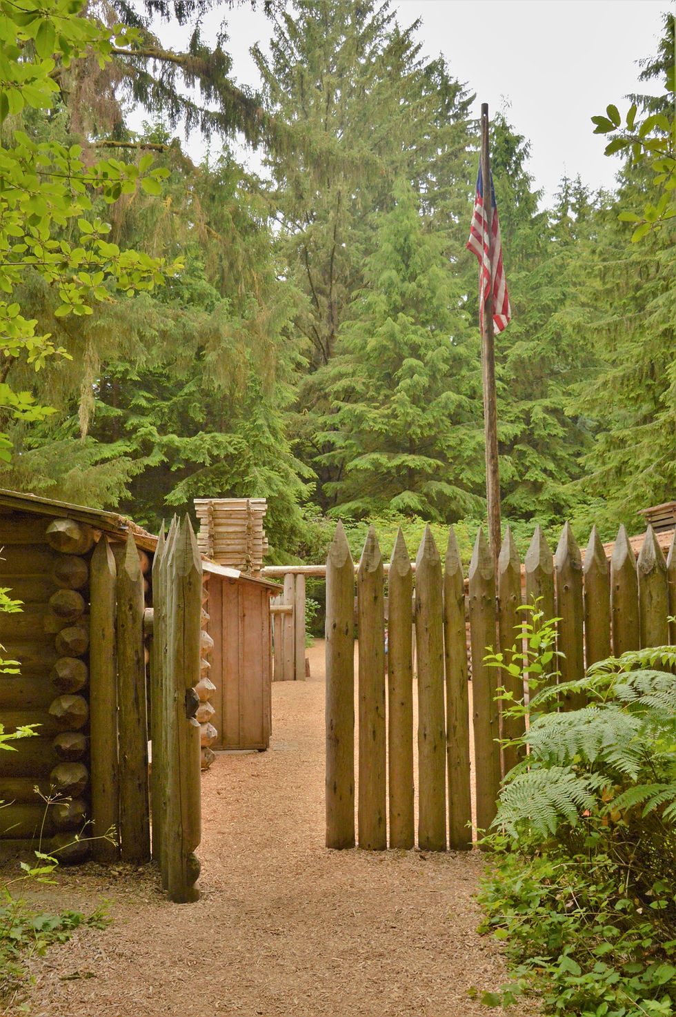 FLying the flag over Fort Clatsop helped assert the US's presence to and claim to the land legally