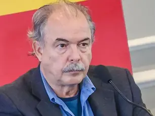 Dominado, BNDES aprova Mercadante para presidir instituição e mandar dinheiro para ditaduras